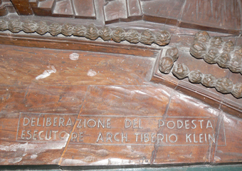 Plastico di Bergamo Alta in legno del 1934. Prima del restauro, Committenza ed esecutore arch. Tiberio KLEIN.